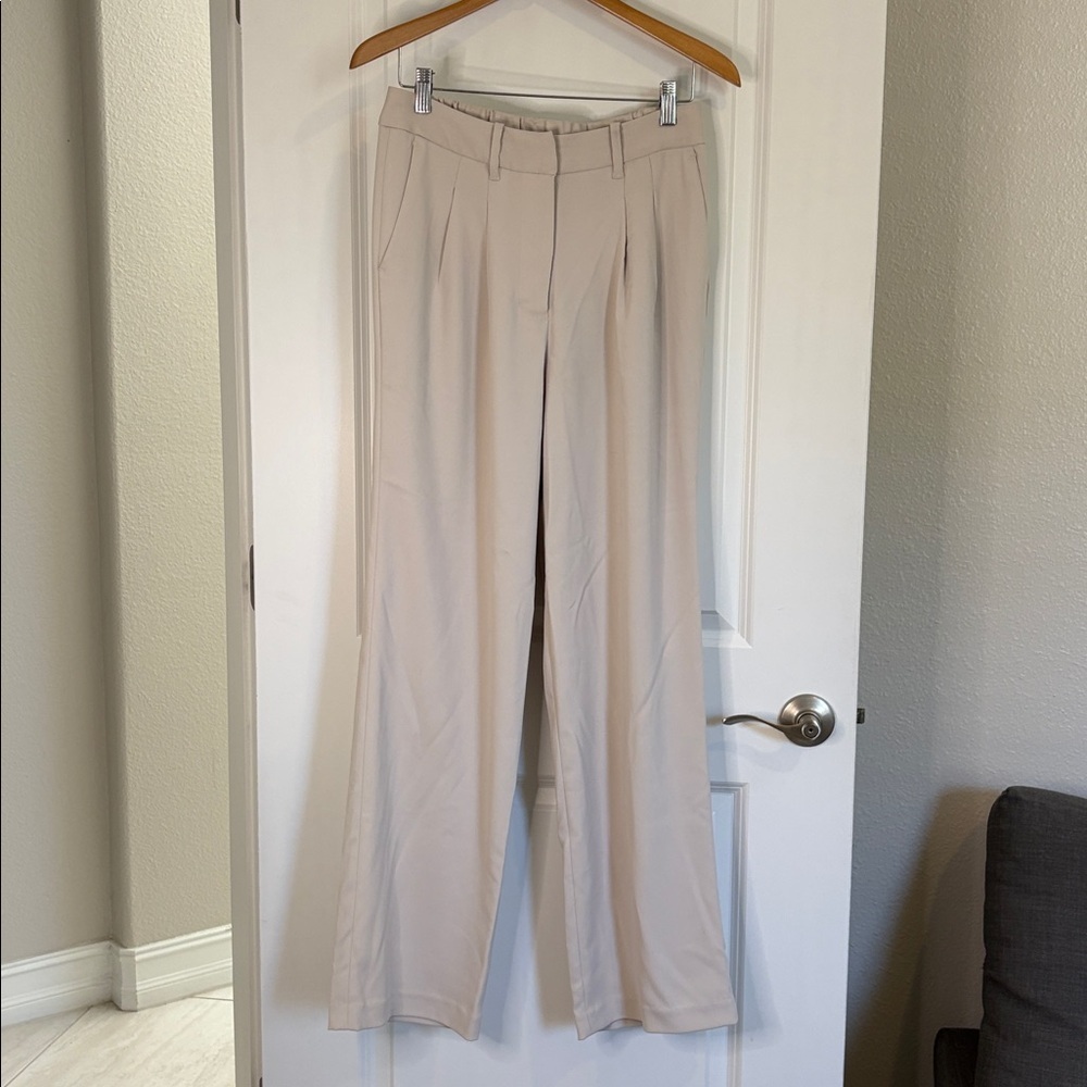 Quince Stretch Crepe Pleated Wide Leg Pant in Sand Tall Inseam Size 8 - Picture 8 of 14